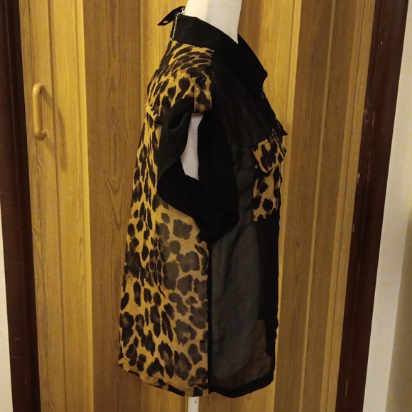 PAPAYA SHEER LEOPARD BUTTON DOWN BLOUSE - Picture 6 of 6